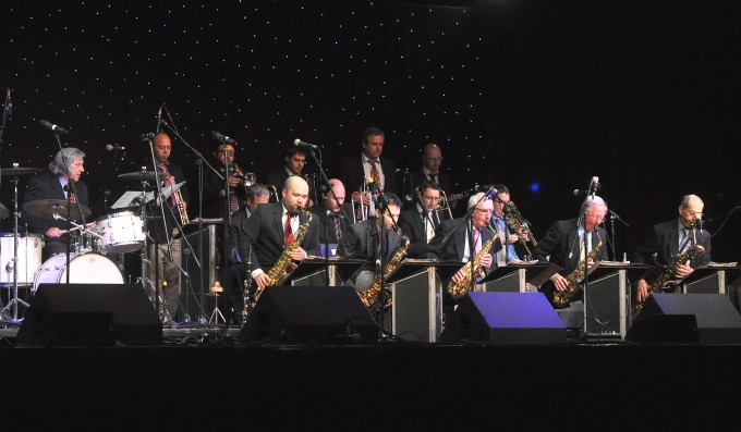 Dick Esmond's Sound of 17 Big Band